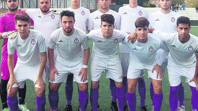 El conjunto juvenil queda tocado al perder contra un rival directo El conjunto juvenil queda tocado al perder contra un rival directo