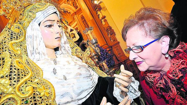 “Que los niños se acerquen a Ella” “Que los niños se acerquen a Ella”