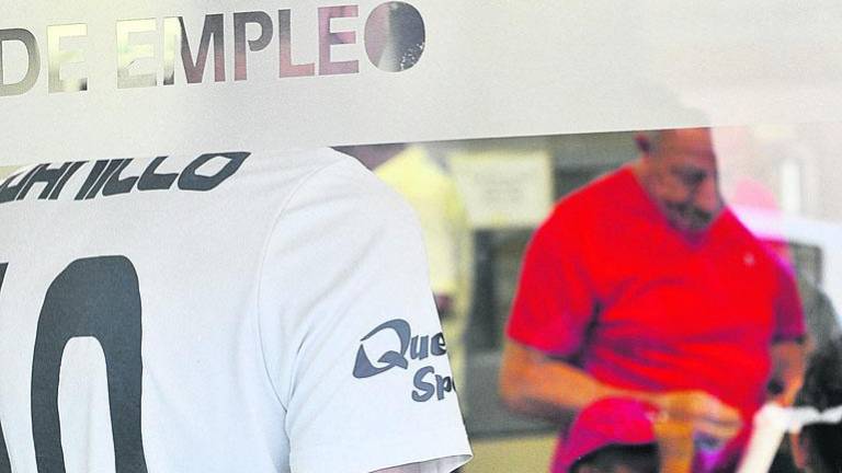 Crecen los jiennenses con paro “indefinido” Crecen los jiennenses con paro “indefinido”