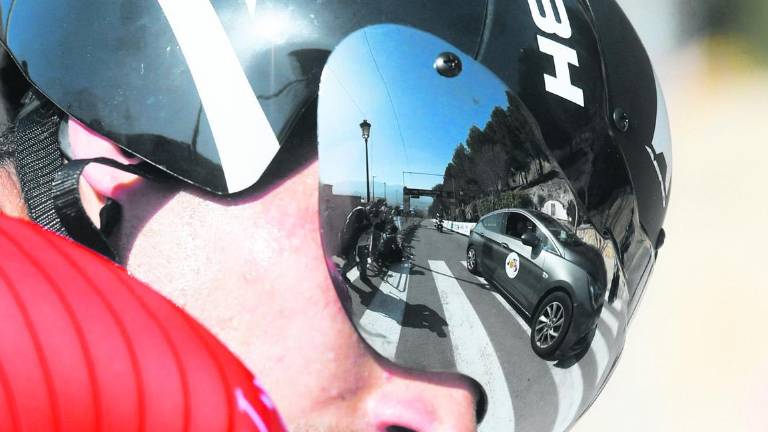 Tim Wellens es un extraterrestre en el mar de olivos de Jaén