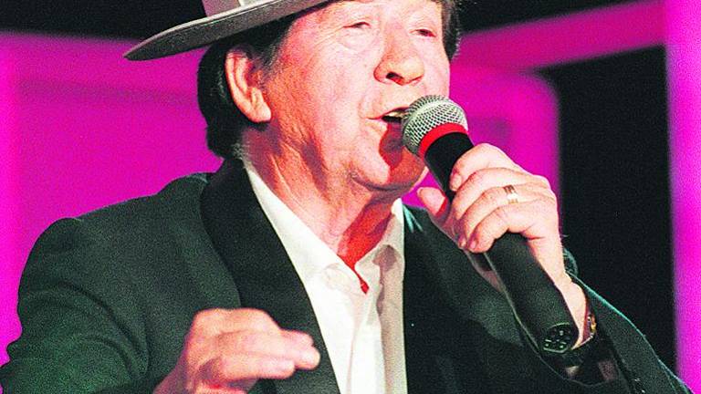 “El legado de...” recupera al artista Juanito Valderrama “El legado de...” recupera al artista Juanito Valderrama