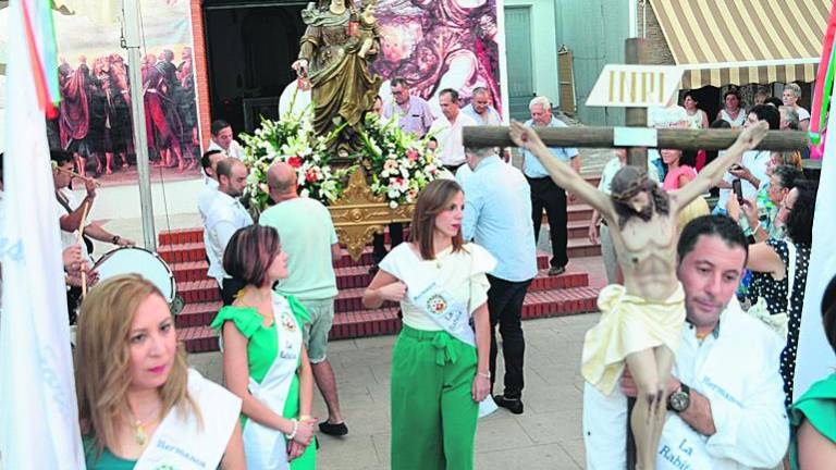 La canícula no puede con el amor a la Virgen