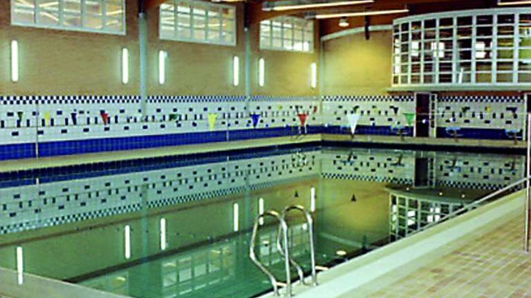 El déficit de la piscina cubierta “crispa” el último pleno del año El déficit de la piscina cubierta “crispa” el último pleno del año