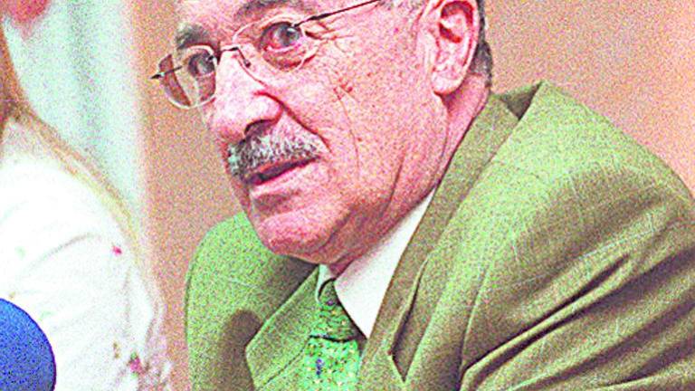 Una parte de la historia tosiriana muere con Miguel Anguita Peragón Una parte de la historia tosiriana muere con Miguel Anguita Peragón