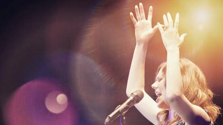 “El bolero es raíz y sentimiento” “El bolero es raíz y sentimiento”