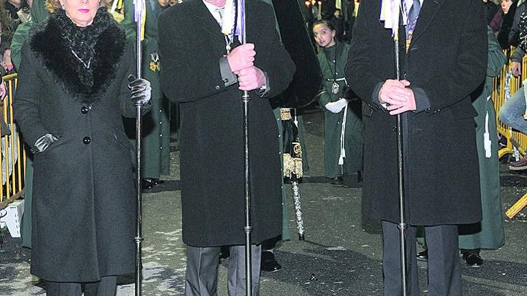 Rendidos al Gran Poder de Jaén Rendidos al Gran Poder de Jaén