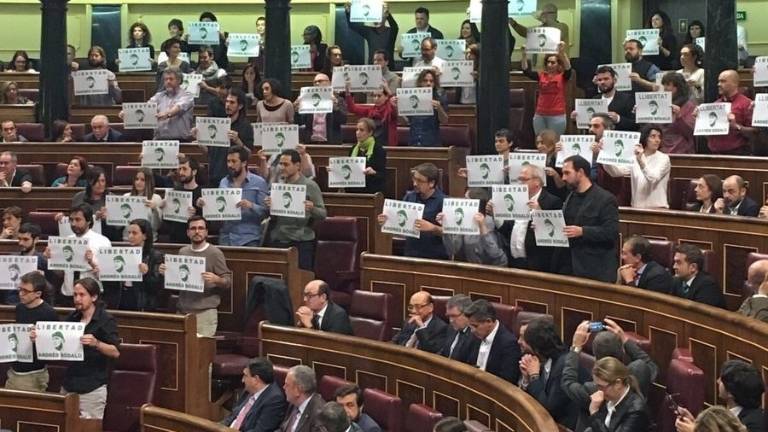 Diputados de Podemos, ERC y Bildu piden la libertad de Andrés Bódalo Diputados de Podemos, ERC y Bildu piden la libertad de Andrés Bódalo
