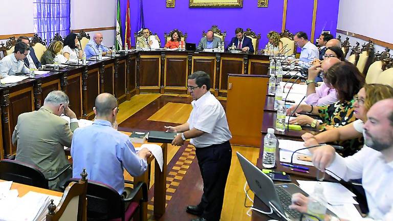 El pleno da un respiro a los barrios “no consolidados”