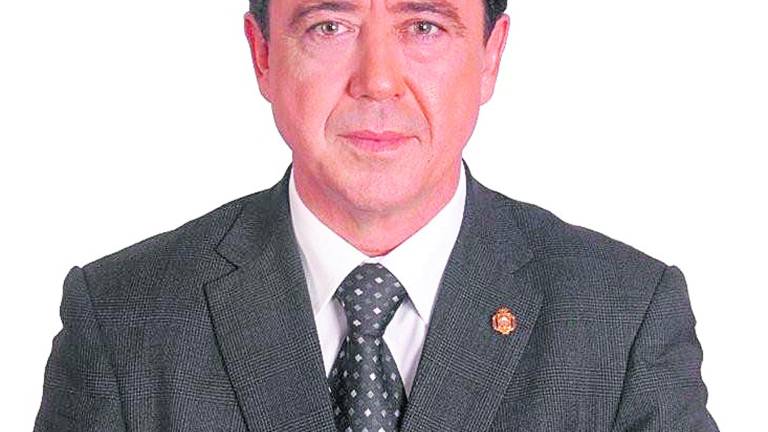 <i>“En unos días</i><i> se normaliza la situación municipal”</i> <i>“En unos días</i><i> se normaliza la situación municipal”</i>