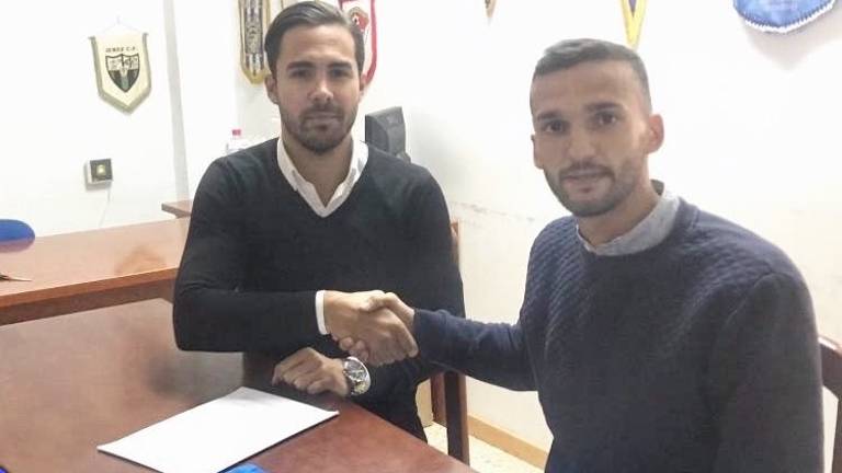 Rodri seguirá en el Linares Deportivo por dos años más Rodri seguirá en el Linares Deportivo por dos años más
