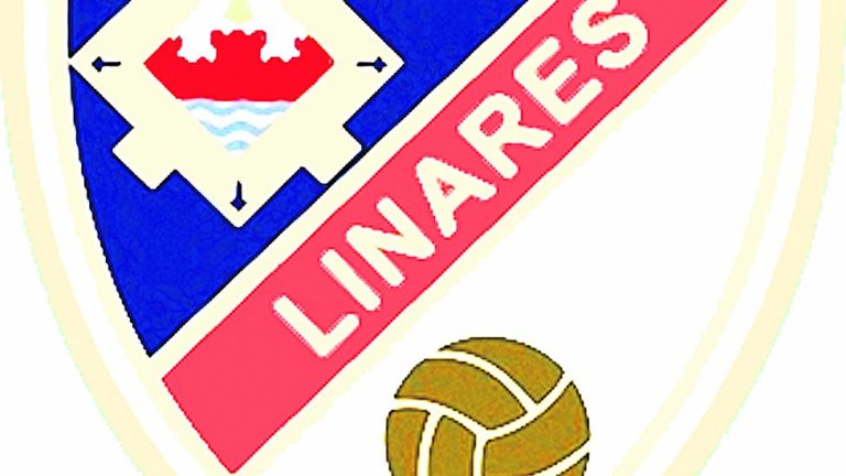 El Linares se atraganta de nuevo con el Martos