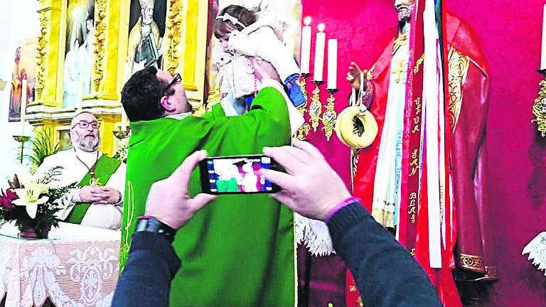 Sin pava pero con gran fervor Sin pava pero con gran fervor