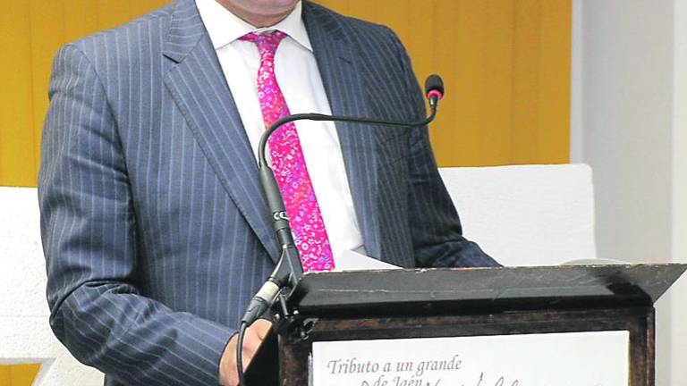 “El aplauso a Juanito Valderrama debe ser eterno. Allá donde esté, nos sonreirá” “El aplauso a Juanito Valderrama debe ser eterno. Allá donde esté, nos sonreirá”