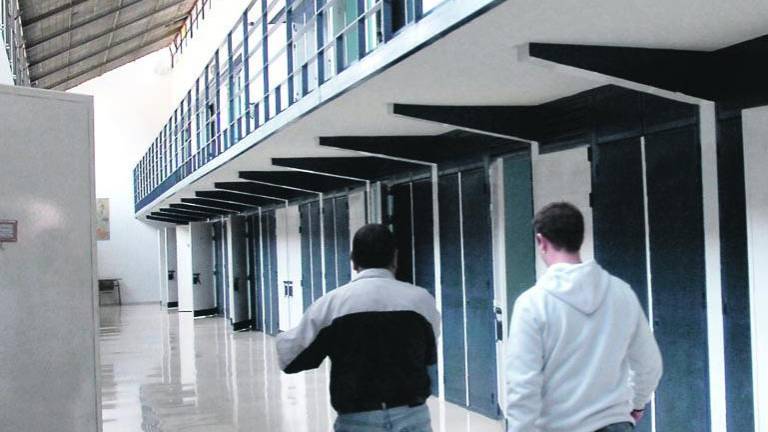Espera juicio por intentar matar a la anciana a la que cuidaba Espera juicio por intentar matar a la anciana a la que cuidaba