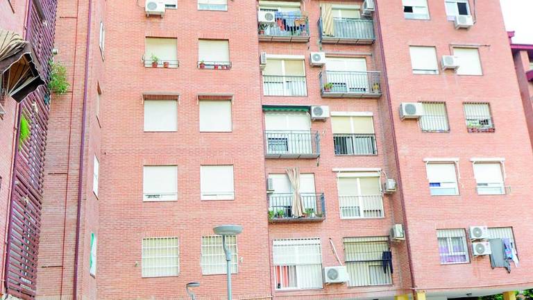 Piden el embargo de un piso de la Junta por el impago de la comunidad Piden el embargo de un piso de la Junta por el impago de la comunidad