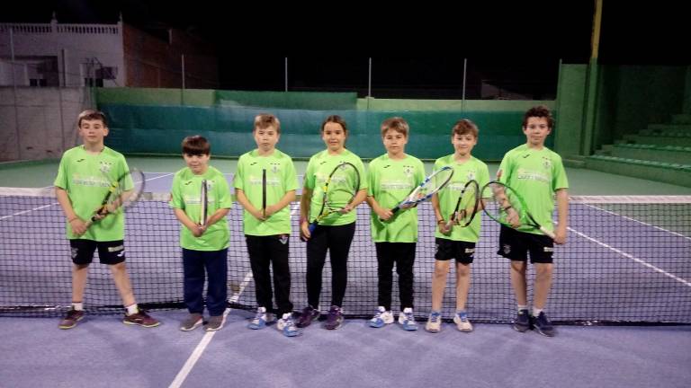Una gran familia unida por el tenis Una gran familia unida por el tenis