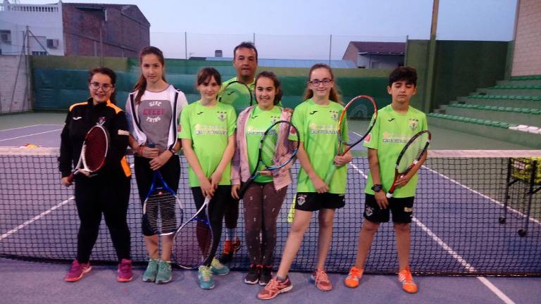 Una gran familia unida por el tenis Una gran familia unida por el tenis