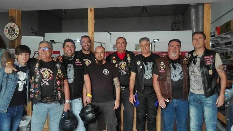 Un festival de motociclismo contra el cáncer Un festival de motociclismo contra el cáncer