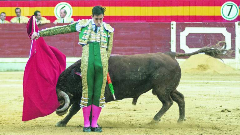 Luque y Fortes brillan con el buen viento de Núñez de Tarifa Luque y Fortes brillan con el buen viento de Núñez de Tarifa