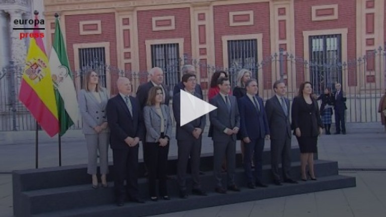 Los 11 consejeros andaluces toman posesión de su cargo