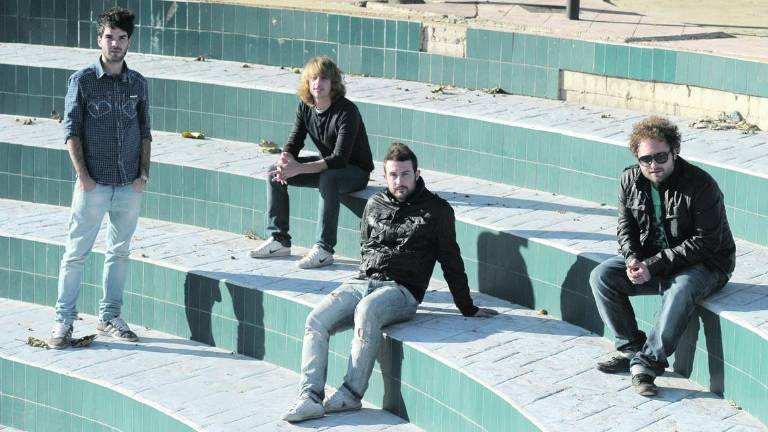 Supersubmarina evoluciona bien de las heridas del accidente Supersubmarina evoluciona bien de las heridas del accidente