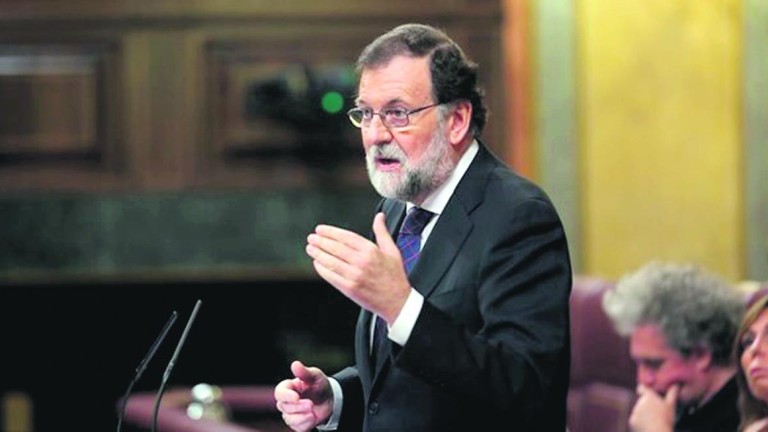 Rajoy exige al Constitucional