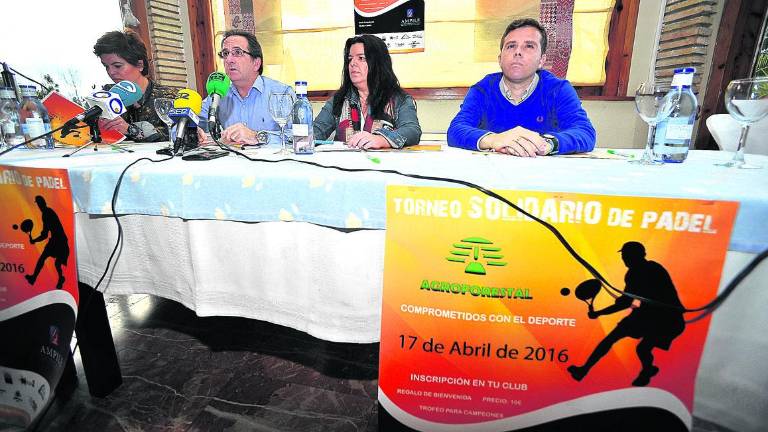 Torneo de pádel solidario para investigar la leucemia Torneo de pádel solidario para investigar la leucemia