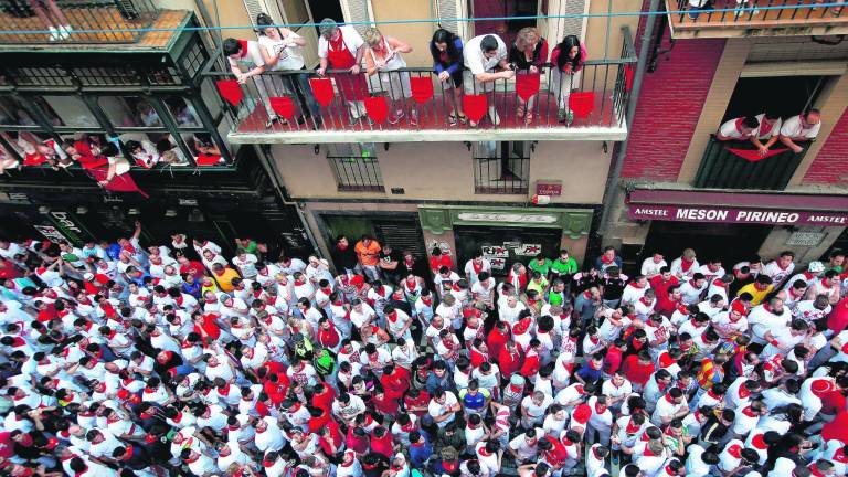 A prisión los cinco detenidos por la violación en Pamplona