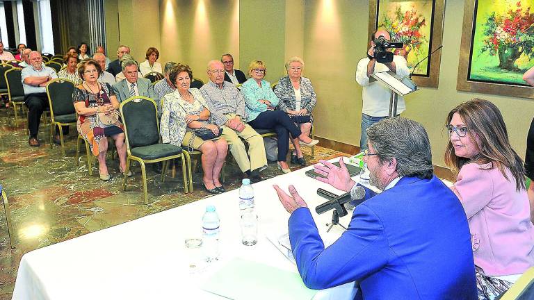 Análisis a una posible reforma Constitucional Análisis a una posible reforma Constitucional
