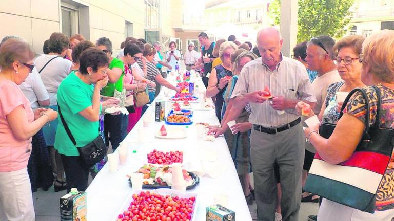 3,23 millones de pasos de la tercera edad