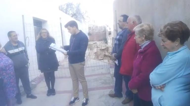 Denuncia de la situación que vive el barrio El Tomillo Denuncia de la situación que vive el barrio El Tomillo