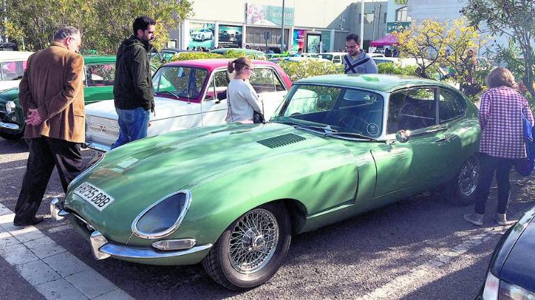 El Salón del Automóvil hace historia El Salón del Automóvil hace historia