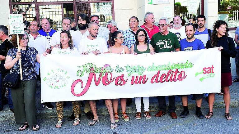 Orden de desalojo del “Cerro Libertad”