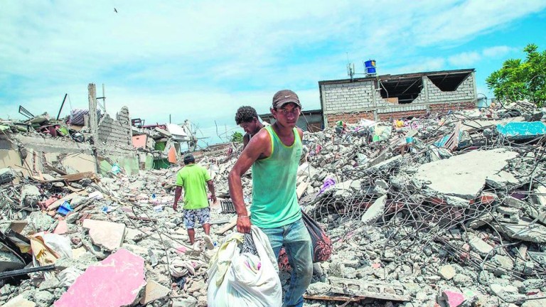 SMS solidarios para ayudar a los afectados por el terremoto de Ecuador
