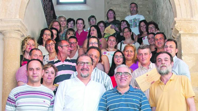 Exposición conjunta de alumnos de los cursos de fotografía digital y espartería Exposición conjunta de alumnos de los cursos de fotografía digital y espartería