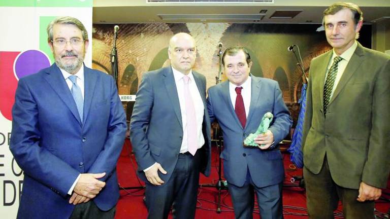 Merecido premio al altruismo Merecido premio al altruismo