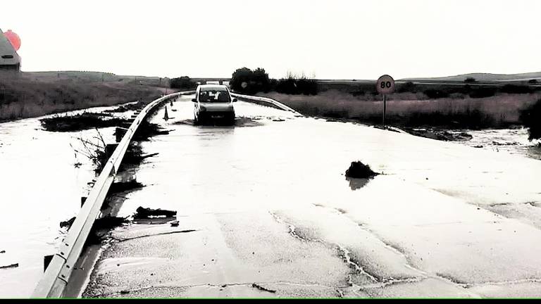 Inundaciones a causa de las trombas de agua y de granizo