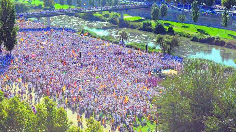 Diada multitudinaria en Cataluña Diada multitudinaria en Cataluña