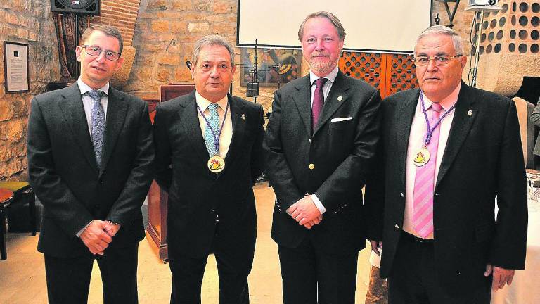 Excelente trabajador por el aceite y embajador de Jaén Excelente trabajador por el aceite y embajador de Jaén