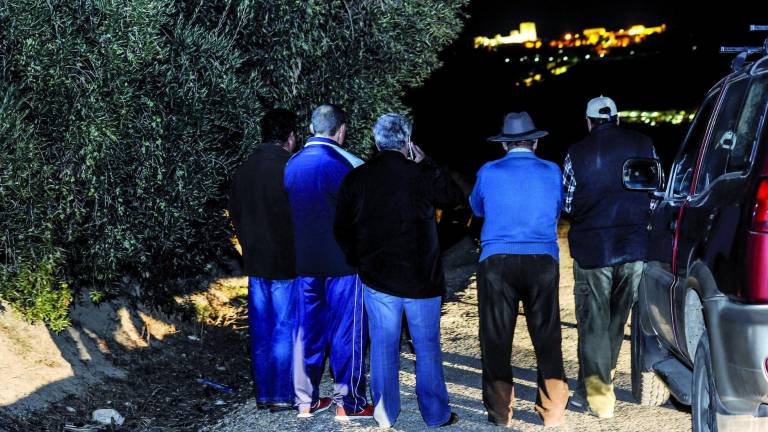 Patrullas nocturnas para vigilar la aceituna Patrullas nocturnas para vigilar la aceituna