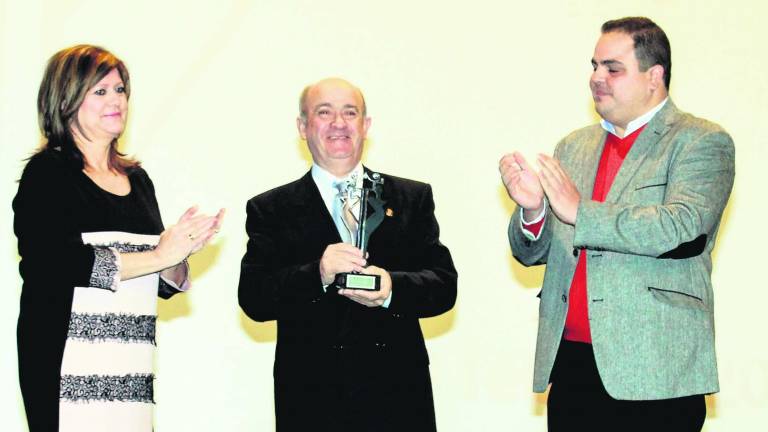 Gran homenaje a Blas Infante y entrega del Premio Aldabón 2016 Gran homenaje a Blas Infante y entrega del Premio Aldabón 2016