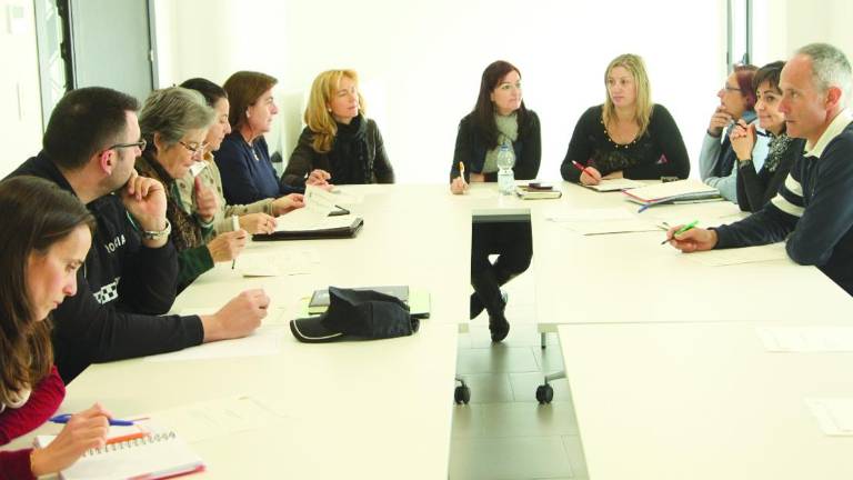 Reunión para luchar contra el absentismo Reunión para luchar contra el absentismo