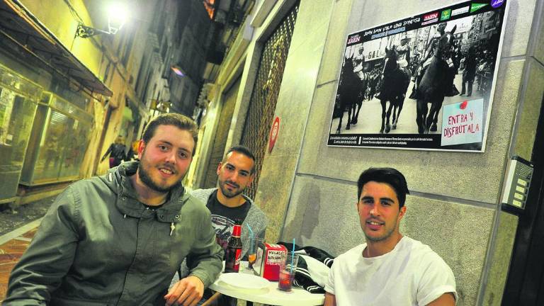 ¿Los soldados romanos a caballo por La Carrera? ¿Los soldados romanos a caballo por La Carrera?