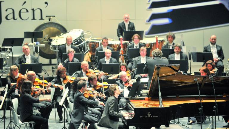 Las bodas de diamante del piano más internacional Las bodas de diamante del piano más internacional