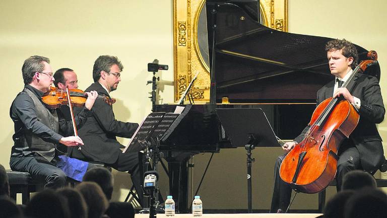 Tchaikovski, Auer y Stradivari Tchaikovski, Auer y Stradivari