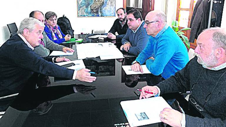 Reunión para subsanar las demandas del sector sanitario