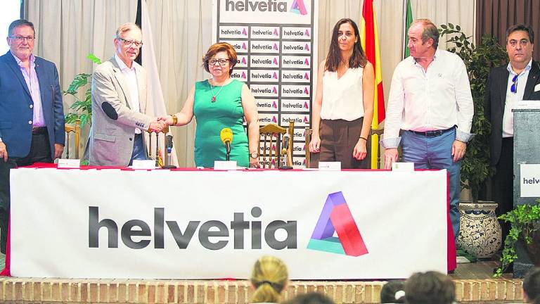 Apuesta firme de Helvetia por el bádminton de Arjonilla