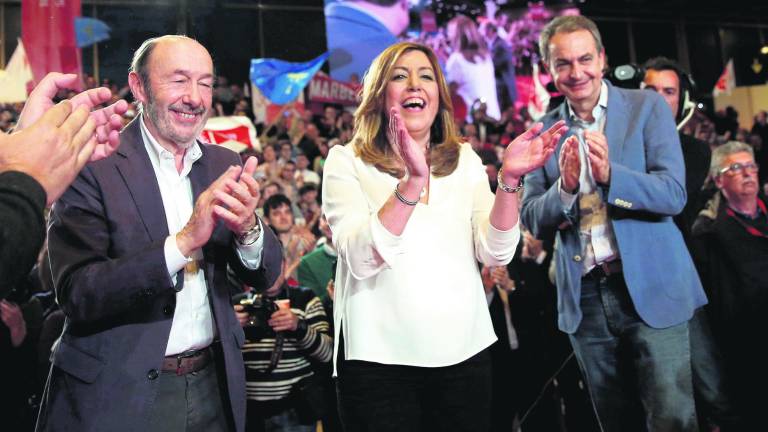 Multitudinaria presentación de Susana Díaz