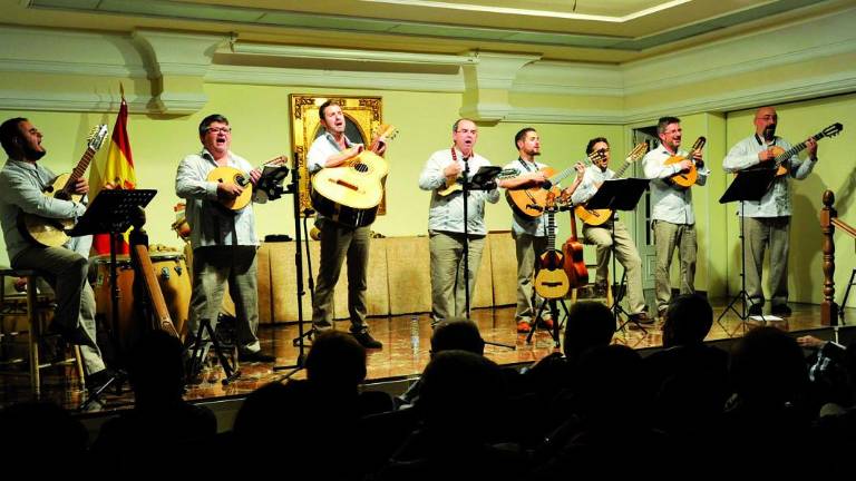 Los villancicos de Charanda, en La Económica Los villancicos de Charanda, en La Económica