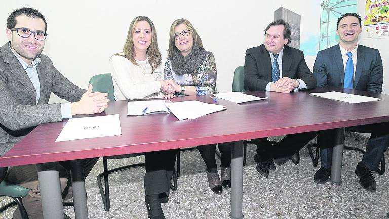 Caja Granada-BMN ayuda al tejido empresarial tosiriano Caja Granada-BMN ayuda al tejido empresarial tosiriano